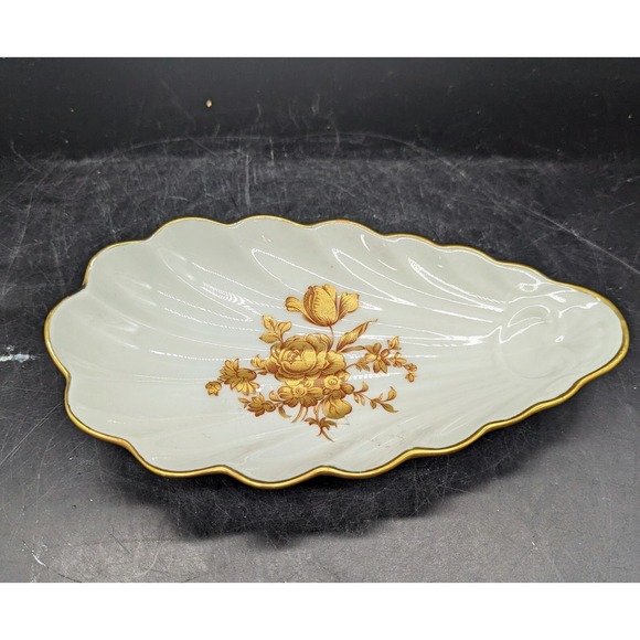Limoges Other - Limoges France Vintage Soap Trinket Candy Dish Scalloped Edge Shell Gold Trim‎